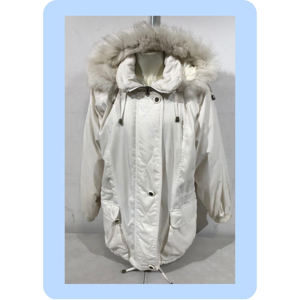 Gorgeous off white vintage coat